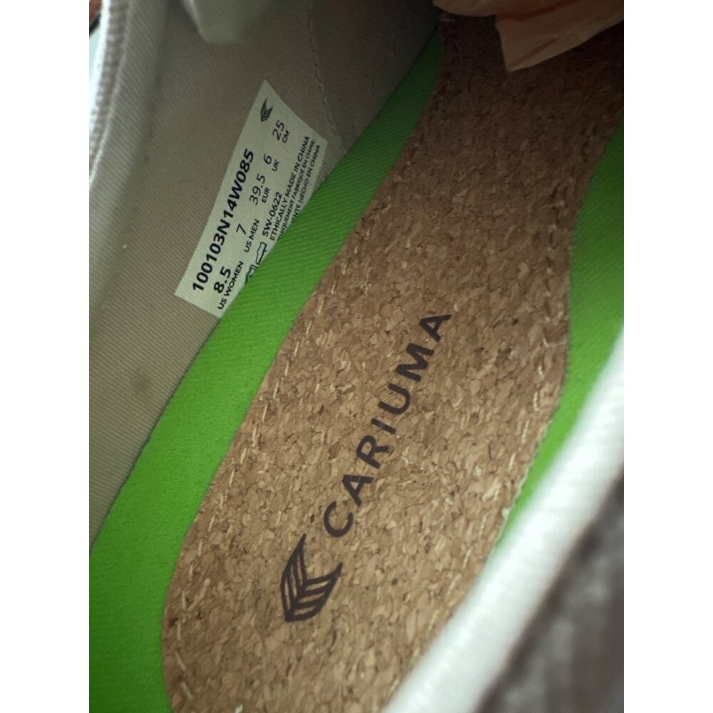Cariuma Pantone Plaza Sneakers OCA Low Taupe Tan Canvas Cork Lace Up Size 8.5 - Picture 6 of 10